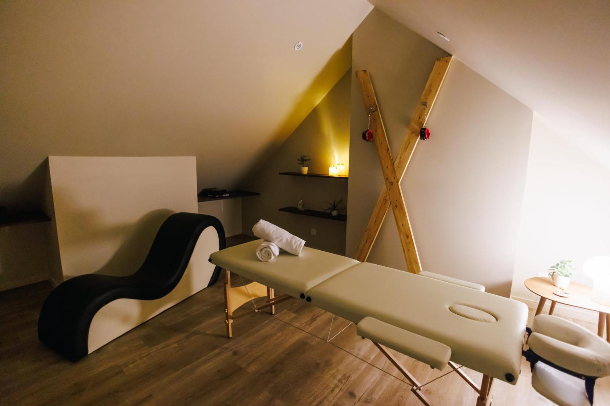 Eden - Luxe, Balneo & Sauna * Le Mans