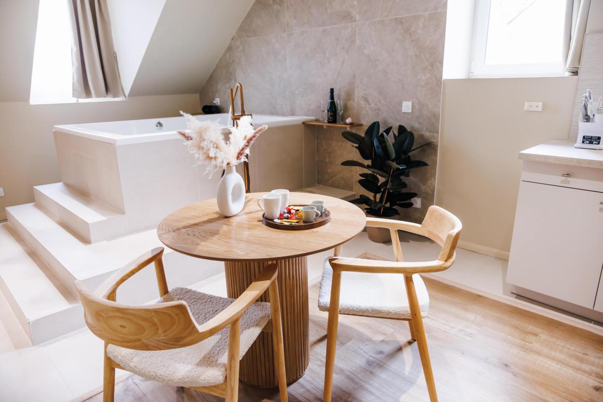 Appartement Eden - Luxe, Balneo & Sauna Le Mans